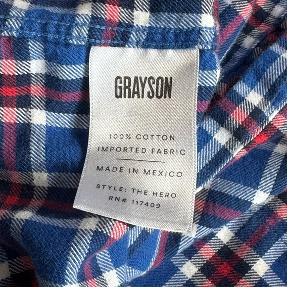 Grayson The Hero Buttondown size 4 (L) - Picture 6 of 10